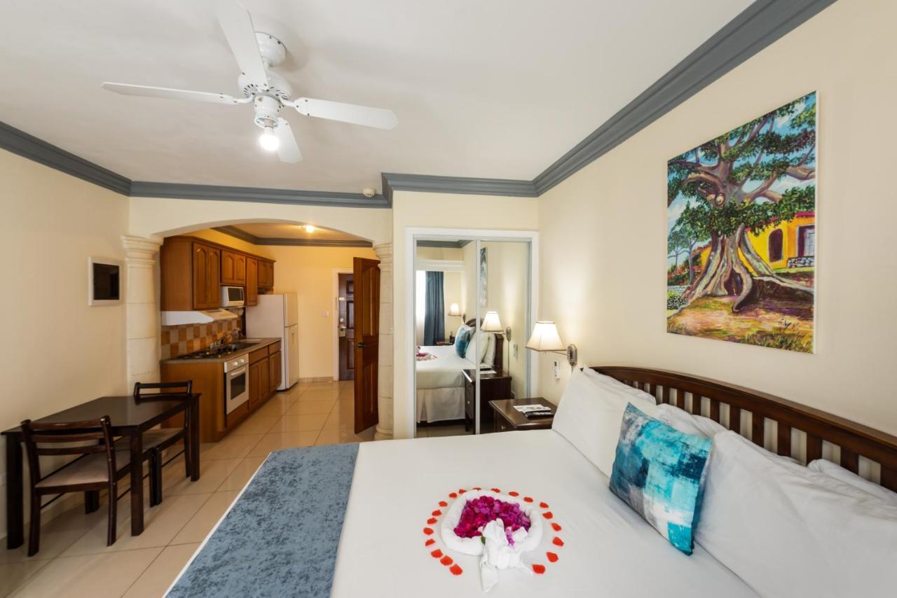 Baker'S Suites Simpson Bay Extérieur photo