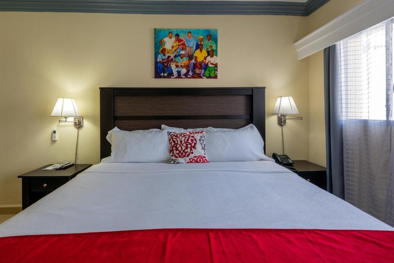 Baker'S Suites Simpson Bay Extérieur photo
